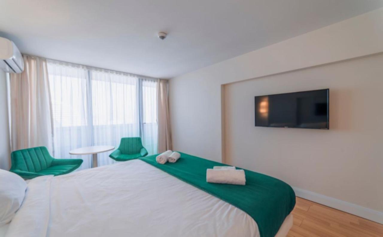 Orbi City - Seaside Apartments Batoemi Buitenkant foto